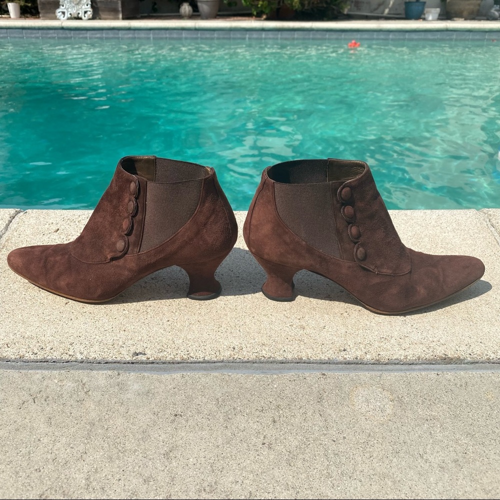 Peter Fox Victorian style brown ankle boots